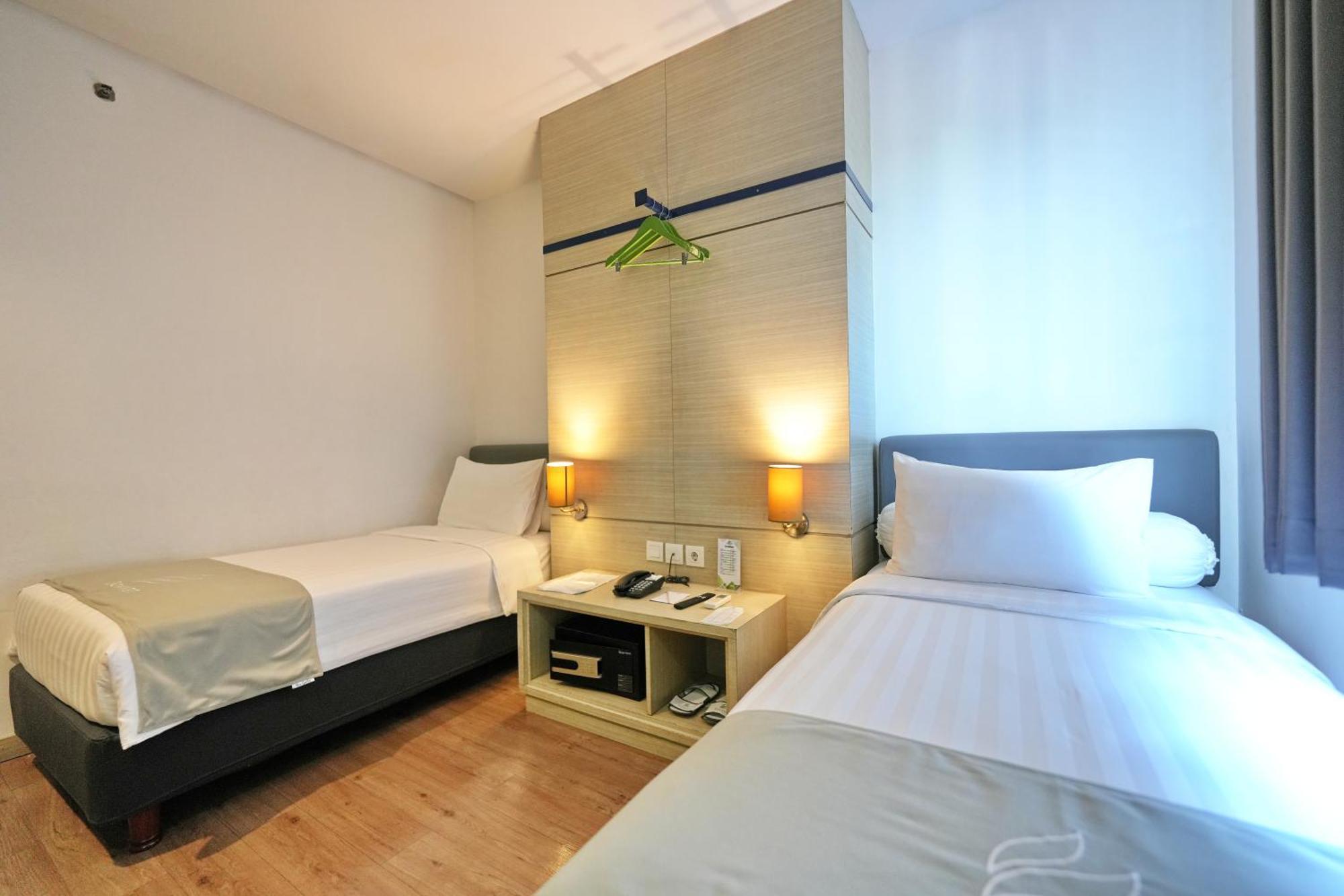 Bonnet Hotel Surabaya Luaran gambar