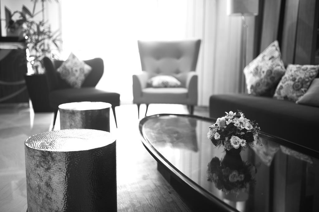 Bonnet Hotel Surabaya Luaran gambar