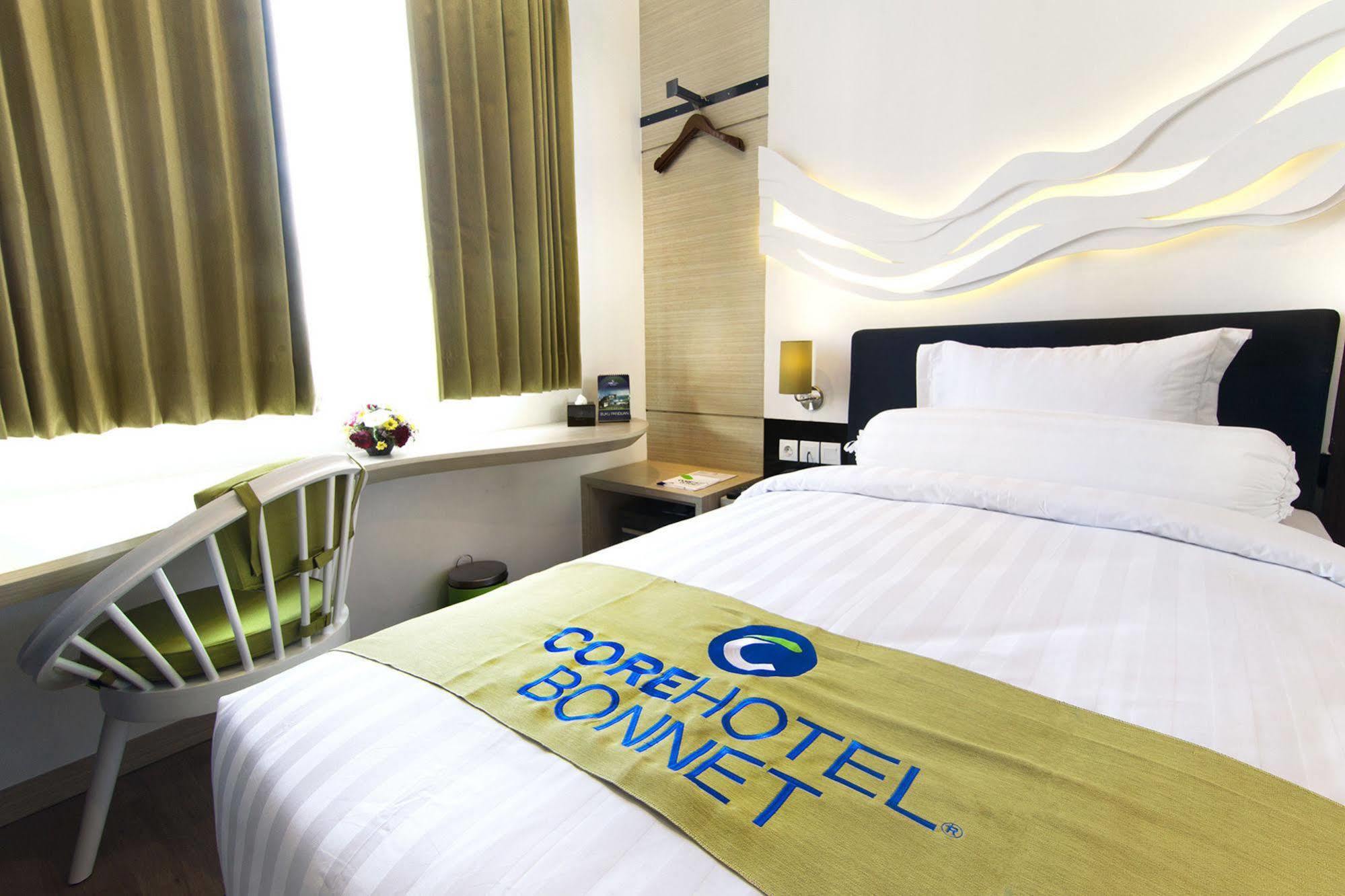 Bonnet Hotel Surabaya Luaran gambar