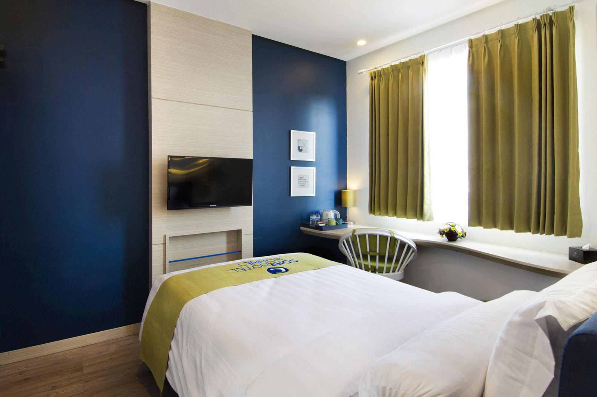 Bonnet Hotel Surabaya Luaran gambar
